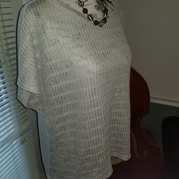 Beige lightweight sweater size 18/20 - Picture 2 of 6